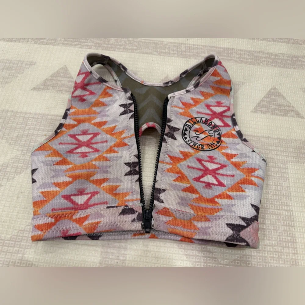 Billabong KEEP IT SALTY Neoprene Surf Capsule Top Aztec Print women’s size 2 - Picture 6 of 14